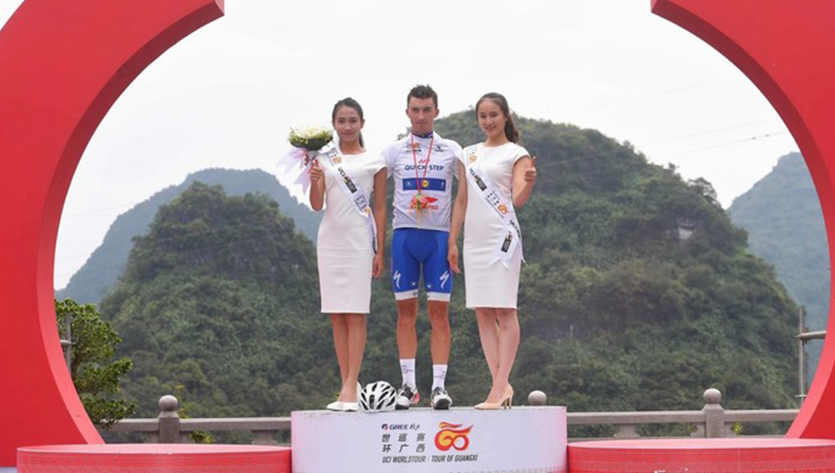 【世巡賽·環(huán)廣西】快步地板車隊(duì),快人一步,豪奪3連冠 12 【世巡賽·環(huán)廣西】快步地板車隊(duì),快人一步,豪奪3連冠 12