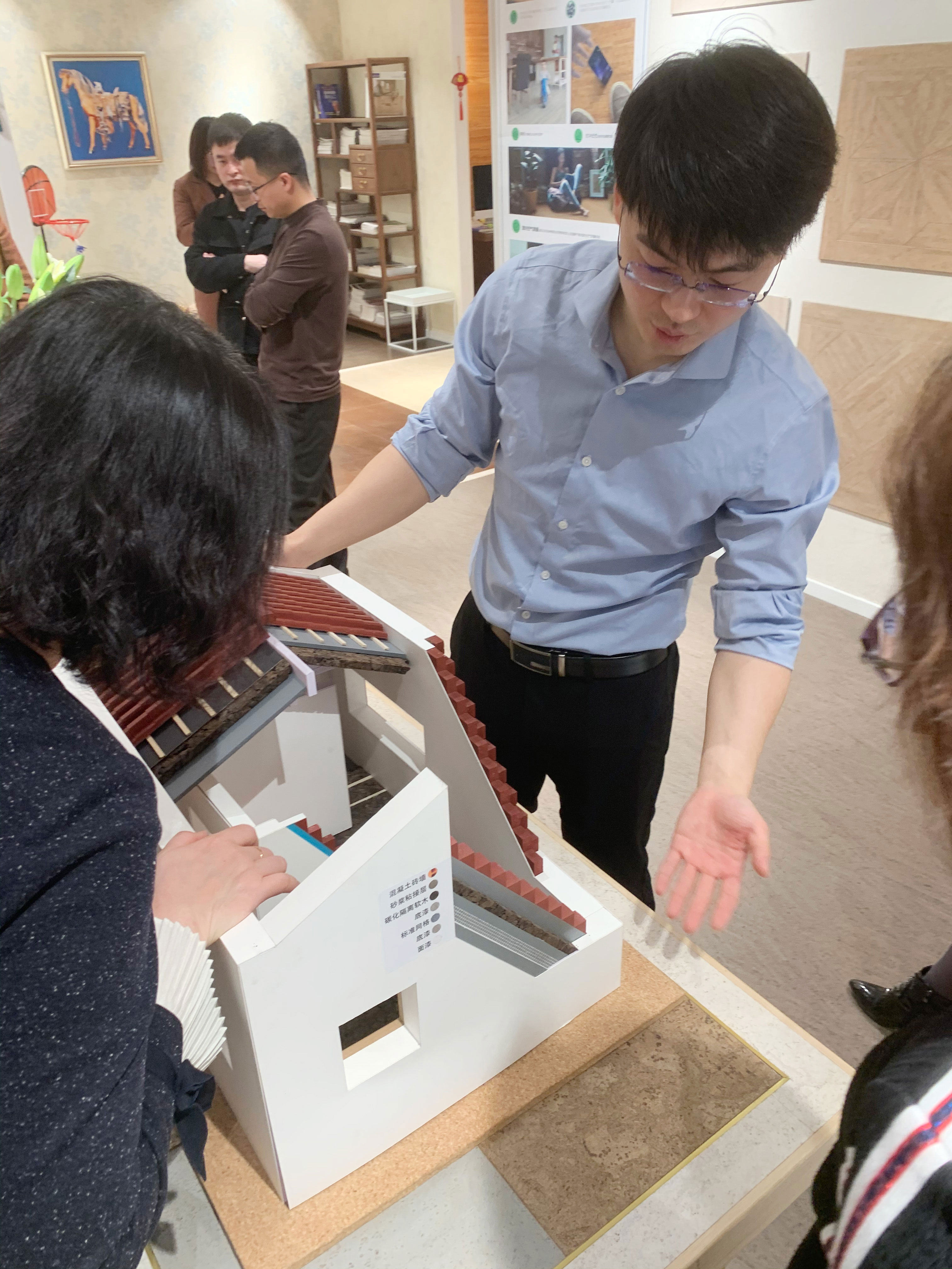 首屆新疆國(guó)際軟木文化節(jié)交流會(huì)啟動(dòng),“軟”實(shí)力硬圈粉! 18 首屆新疆國(guó)際軟木文化節(jié)交流會(huì)啟動(dòng),“軟”實(shí)力硬圈粉! 18