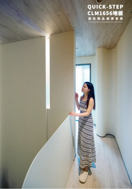 案例精選|地板上頂“材色”俱佳,拿捏空間的自洽感 image 案例精選|地板上頂“材色”俱佳,拿捏空間的自洽感 image